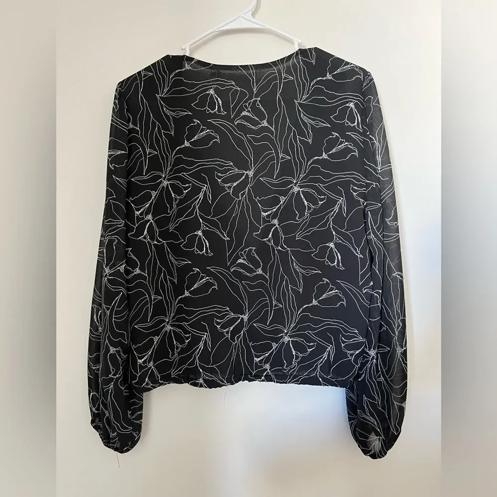 ASTR the Label black floral long sleeve top with puff sleeves size medium